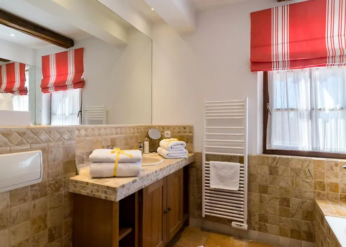 La Maison Tamarin Bed & Breakfast